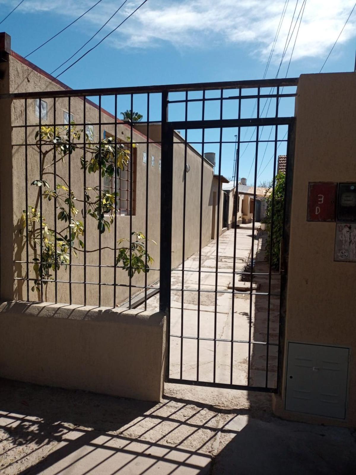 Mendos Gc Rivadavia Dto 2 Apartamento